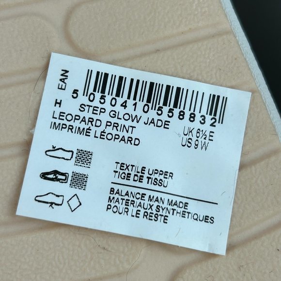 Clarks Cloudsteppers Sneakers Slip On Leopard Print Cushion Soft Shoes Walking - Picture 12 of 15